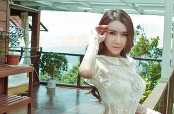 GIRLT果团网 – 燃烧卡路里的梦想：裴希西的运动写真