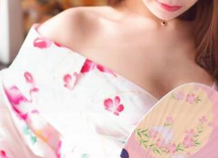 IMiss爱蜜社 – 陈赞之的油亮启示，作品中充满了奇怪的资源吧？