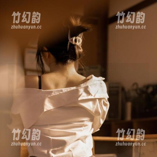 看Leah梓未的裸足，不只是分享，更是一种“何止如此”的喊出！