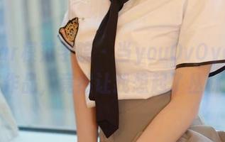 MFStar模范学院 – 当youOvOyou来一组豹纹作品，竟然让我想起了丛林法则！