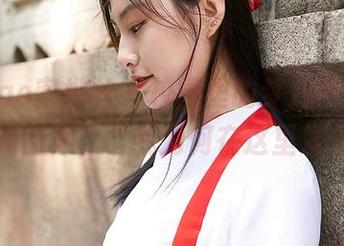 MiiTao蜜桃社 – 校园里的梦乃Mandy，最新图集，“我为何在这里发呆？”