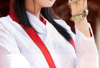 MiiTao蜜桃社 – “为什么你穿上比基尼还是那么出色？”谢芷馨Sindy的美图与照片都在说话