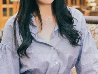 TouTiao头条女神 – 免费图册，李由美的粉色到底有多甜啊？我这就查查看！