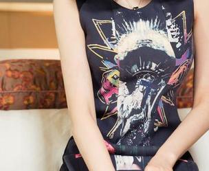 TouTiao头条女神 – 看！杨曼妮最新写真集“镂空袜兔”，袜子也能这么有戏？
