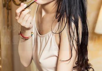 TouTiao头条女神 – 可爱又挑战的高跟鞋，陈怡曼的美图真让人想多看几眼！