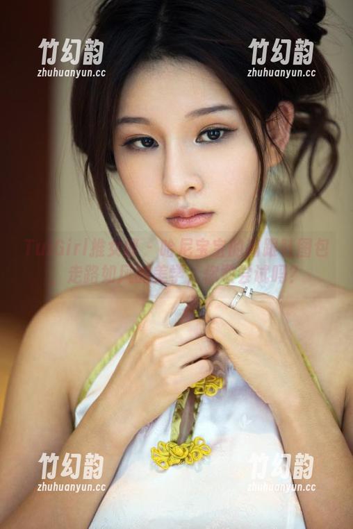 TuiGirl推女郎 - 哈尼宝宝的高跟鞋图包，走路如风的美学，你敢尝试吗？