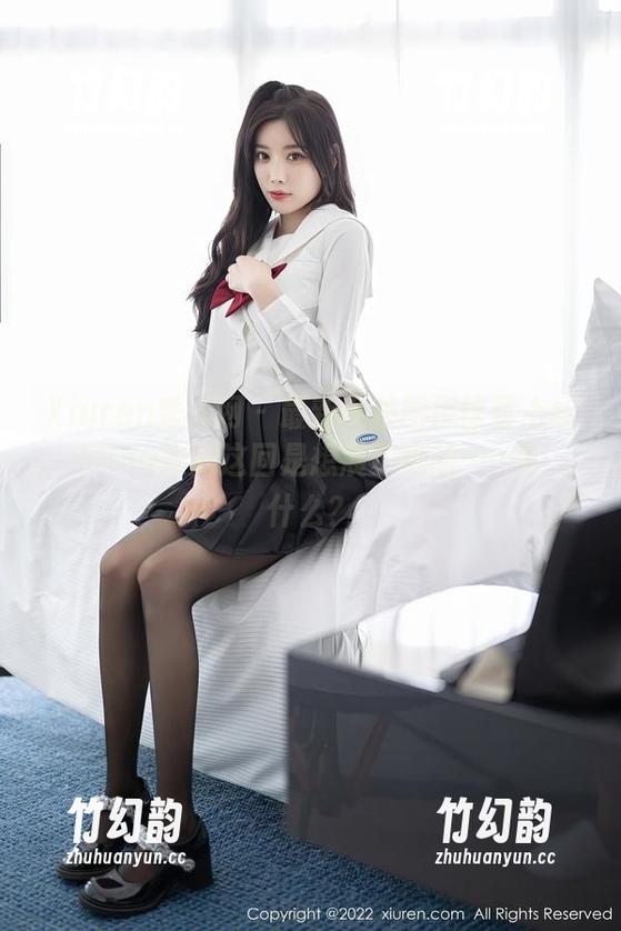 Xiuren秀人网-Mina米娜 Xiuren秀人网 - 最新女孩图库惊喜上线,Mina米娜这回是想展示她的……呃,什么?