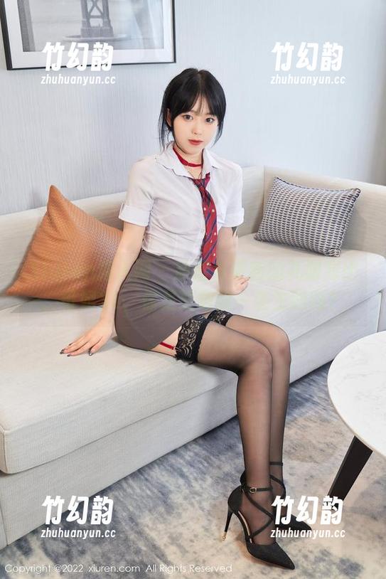 Xiuren秀人网-司妃SL Xiuren秀人网 - 原图与更新的礼服对比,司妃SL,你是要放我一条生路吗?