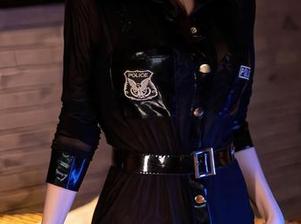 Xiuren秀人网 – 图包里的周美美alicia，简直可以称为“瑜伽女神”，我是不是也得给自己加油啊