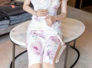 Xiuren秀人网 – 黑色，易阳Silvia，高清，美图……就这样晃过去？