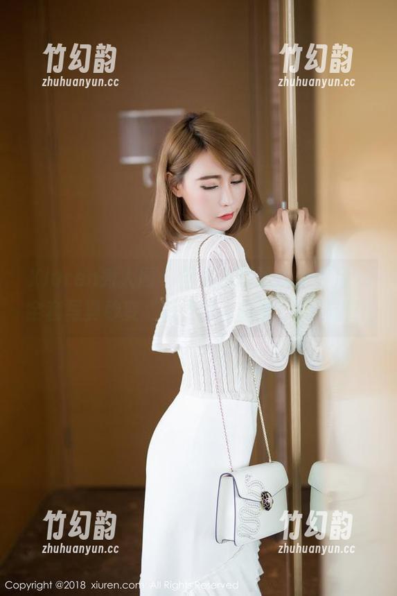 Xiuren秀人网 - 当是小逗逗遇上美足，全套写真秒变“鞋子比人重要”的演讲！