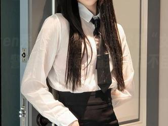 Xiuren秀人网 – 朱可人带你看“女孩”图包，警告：高颜值可能会造成不自觉的偷瞄！
