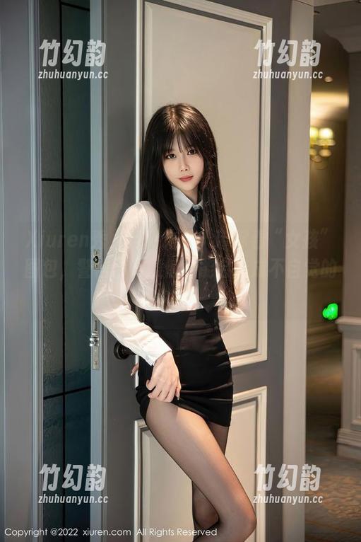 Xiuren秀人网 - 朱可人带你看“女孩”图包，警告：高颜值可能会造成不自觉的偷瞄！