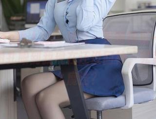 Xiuren秀人网 – 难得一见的林乐一，套装原图扎眼到我现在还没回神，究竟是什么魔法？