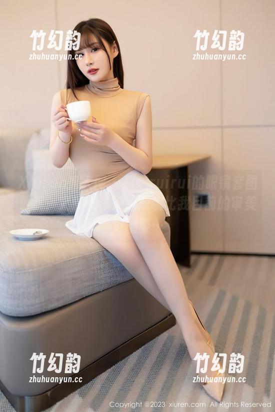 Xiuren秀人网 - 瑞瑞ruirui的眼镜套图更新，突然觉得她的眼镜比我目前的审美更重要…