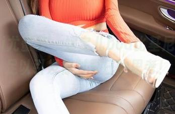YouMi尤蜜荟 – 媛宝儿boa比基尼写真，足以引发你对夏日的思考！