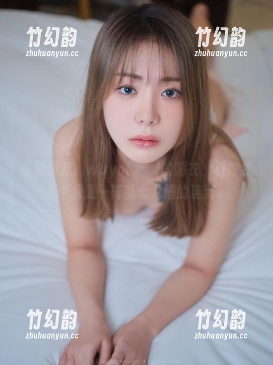 最新图集：wuyo(우요)的睡衣，看得我心中只是一阵乱七八糟的涟漪。