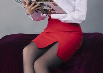 丽柜 – 心心的在线写真时刻：睡衣的舒适妥妥让人想窝着不出来了。