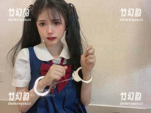 倦倦喵的美腿图集，要是能放在墙上，那绝对是个艳丽插画！