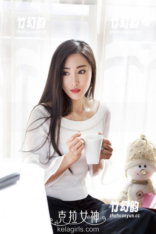 克拉女神 - 黑色的深邃与佳莹的独特，在线原图让你无法自拔！