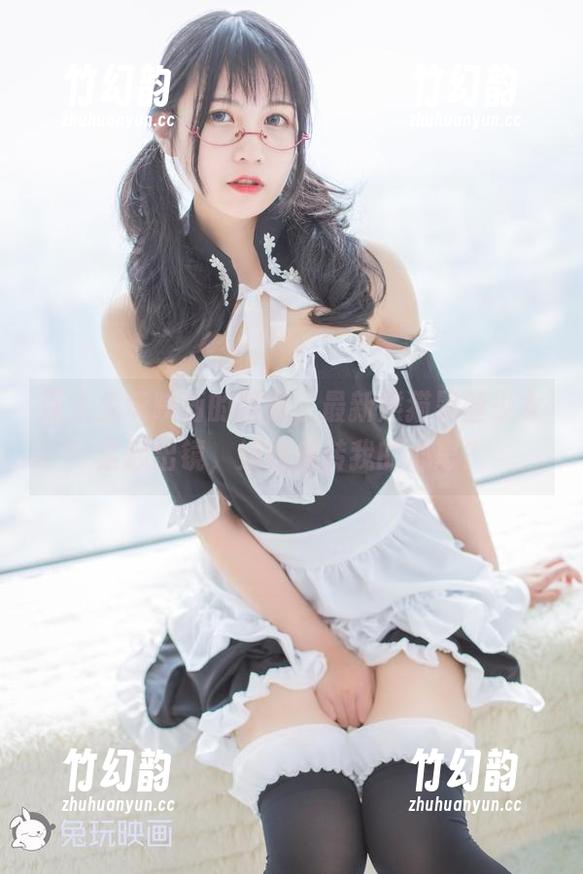 深入兔玩映画的图库，最新熊猫黑丝少女素颜出镜，如何反转我的心思？