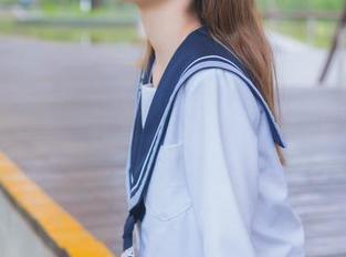 在兔玩映画的私房里，夏天的风竟然是个会撒娇的小家伙