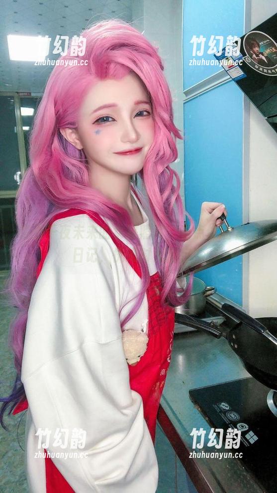 精选千夜未来的女孩照片，有点像翻看旧日记，恍如时光旅行？