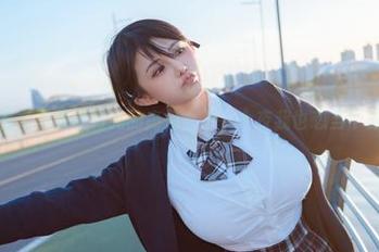 微密圈 – 下载古阿扎的高清女王，今夜我也想当个皇上！
