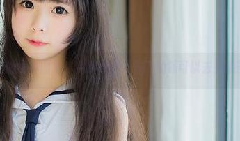 向小圆的女神图集，免费奉上，省下的钱可以去买奶茶哟。