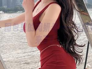 微密圈 – 图包里的周妍希——这空姐要飞起来了！