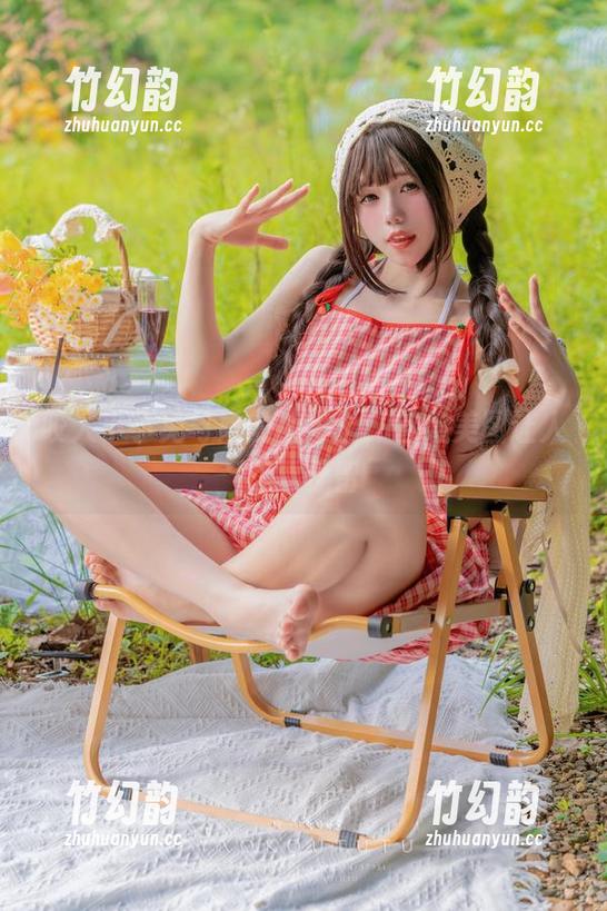 咬人小小兔与她的裤里丝，这组美图让人想要停留
