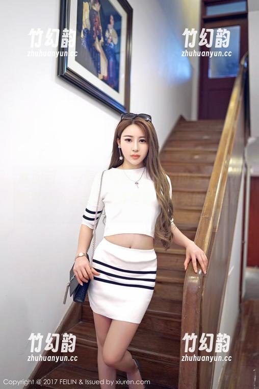 嗲囡囡 - 一看方绮言Ayaka的毛衣，才明白什么叫无圣光才是绝对真实的作品呀。