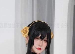 好吧，看到夏鸽鸽不想起床作品里的白木芽衣子，我也是醉了