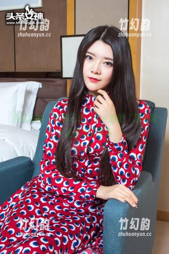 头条女神-白一晗 头条女神 - 写真巧思,白一晗的“超级碗”让你想要更多