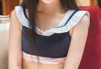 头条女神 – 定制蔡楠女孩，图片上这小调皮哪来的自信？！