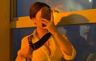 微密圈 – 让安妮yoo的浴室全集点亮你的夜，下载吧，有趣就得拥有！