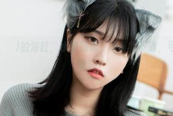 宋哈娜(송하나)的浴缸，水波荡漾，写真集下载，可趁机冲澡哦！