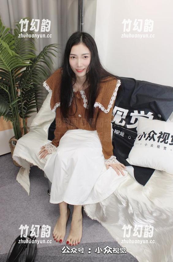 小众视觉 - 免费图包和奶牛共舞，洁洁的可爱带给你乐趣！