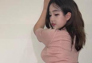 微密圈 – 来了来啦，小优优子肉丝的图片，分享一阵脑海里的迷雾。