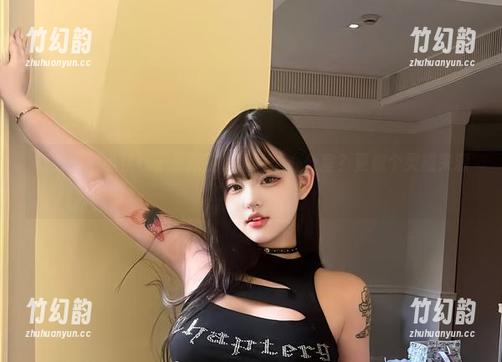 微密圈 - 小优优子最新在线图片：办公室？更像个灵感来源的聚集地！