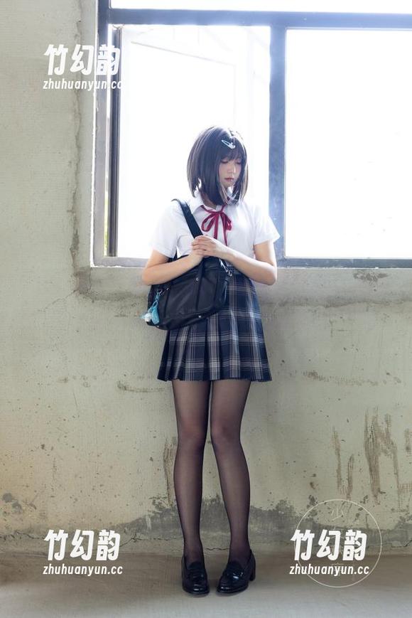 少女秩序-鹿可 少女秩序 - 婚纱、鹿可和图片下载:不是唱歌,就是给你甜蜜错觉!