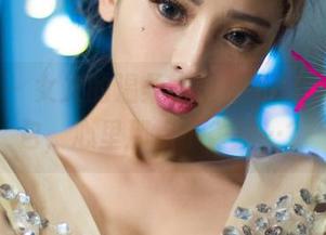 尤果网 – 女友的温柔，欣杨Kitty最新图包，心里那点小雀跃…？