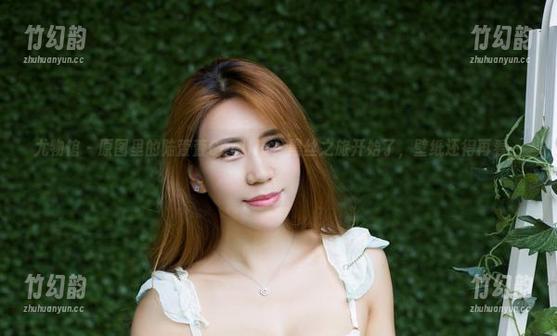 尤物馆 - 原图里的陆萱萱Cecilia，黑丝之旅开始了，壁纸还得再看一眼。