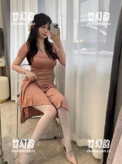 私房写真！当旗袍遇上是依酱呀，完美的意外。