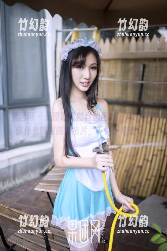 果团网 - 无理取闹的自拍图集，周晓唯教你什么叫做随意出片，下载等你来玩！