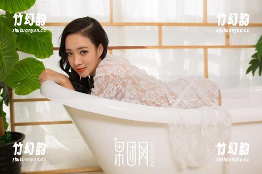 果团网-莫雅琪 果团网 - 在线鉴赏:莫雅琪把夏天的欢乐都装进了这组作品!
