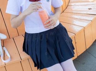 森萝财团 – 图库精选，小奶糕Milky又来了，这次是“有料01”，果然没让我失望。