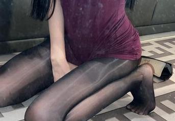 微密圈 – 沈汝凡超哇塞的套装，让我在网盘合集里迷了路，真心捉急。