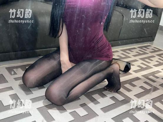 微密圈 - 沈汝凡超哇塞的套装，让我在网盘合集里迷了路，真心捉急。