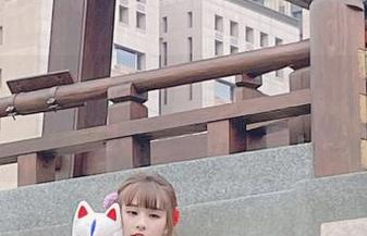 泥泥汝的OL女郎A，一个COS合集里的各种职业“态度”！